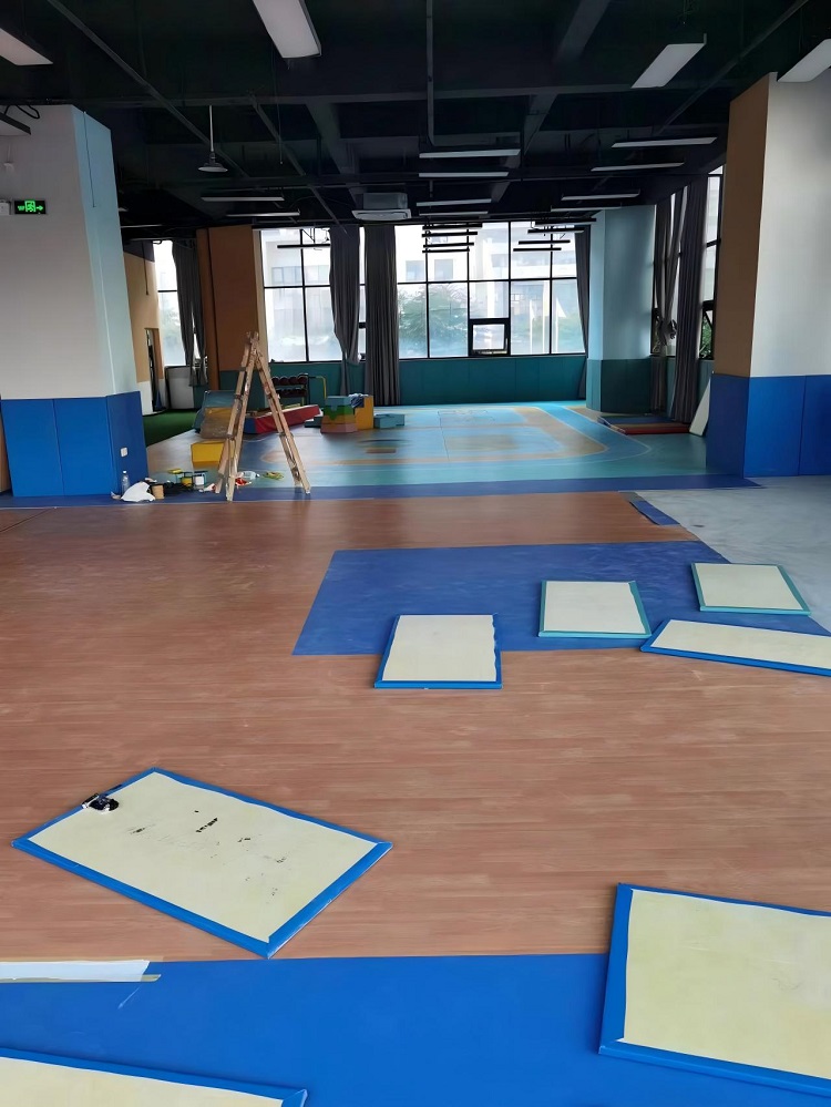 mmexport1682648195450(1)